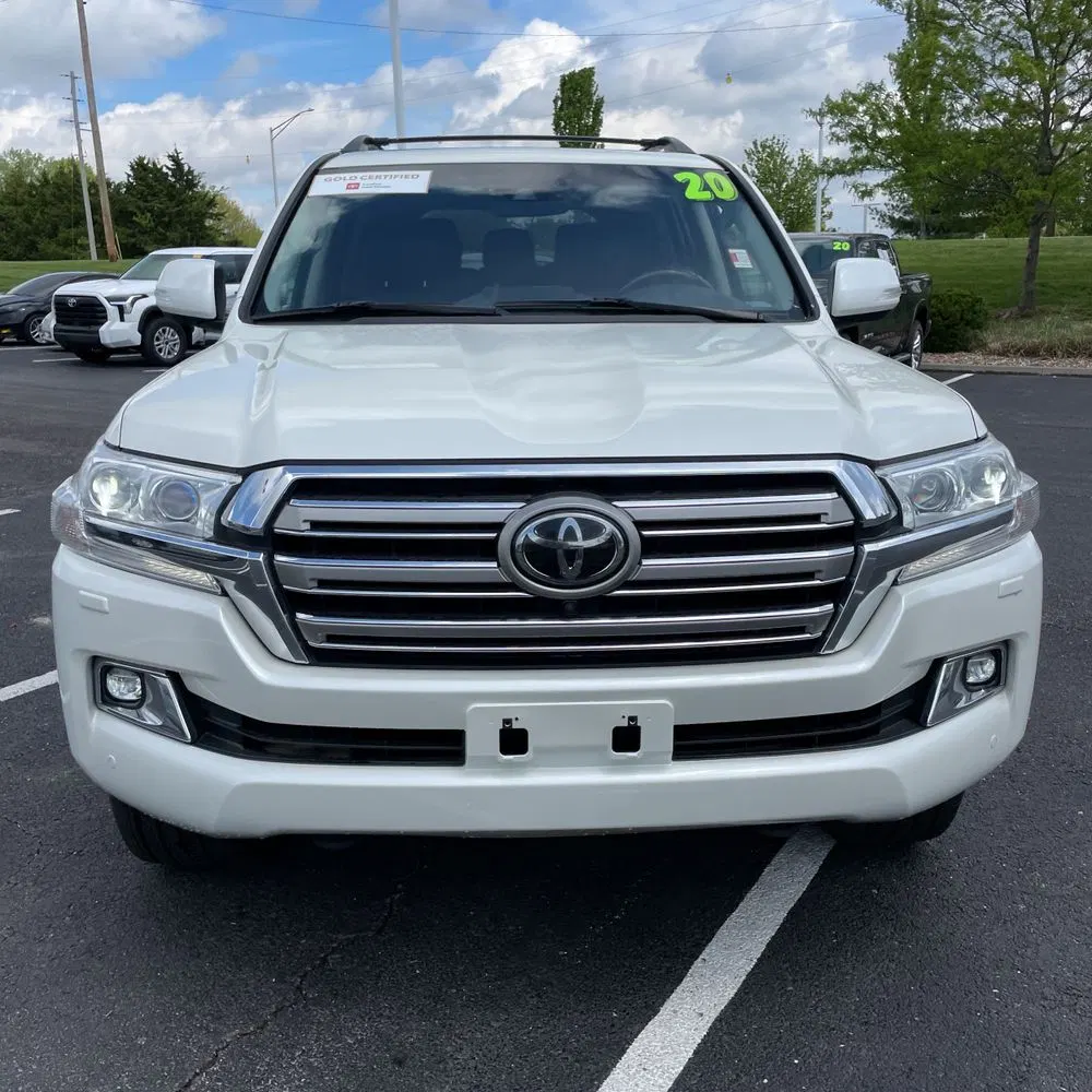 2020 Toyota Land Cruiser Base