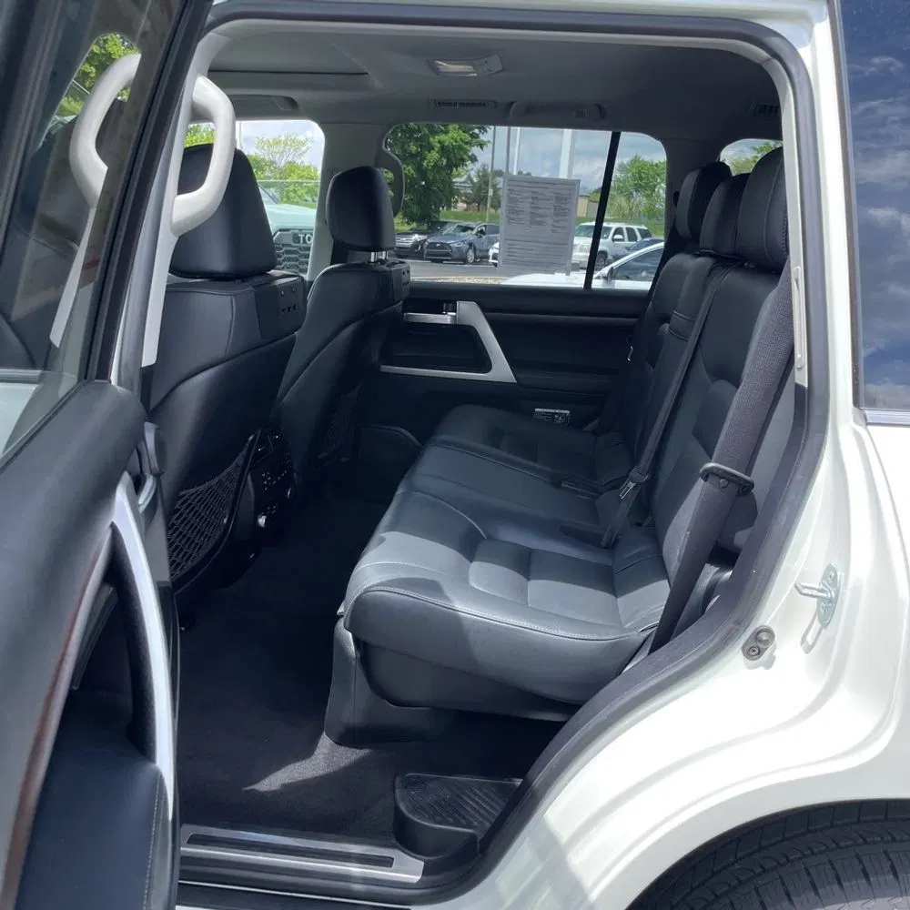 2020 Toyota Land Cruiser Base