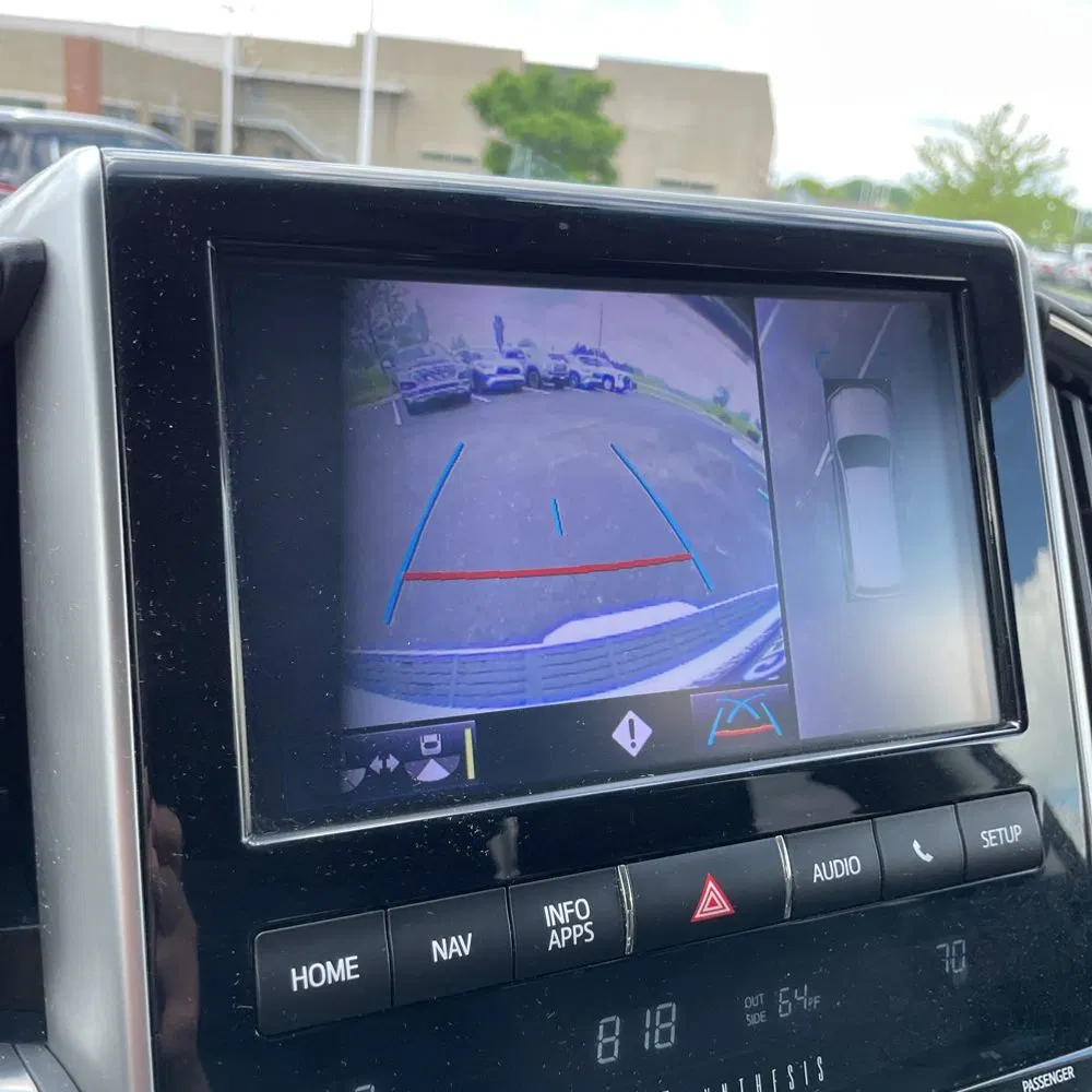 2020 Toyota Land Cruiser Base