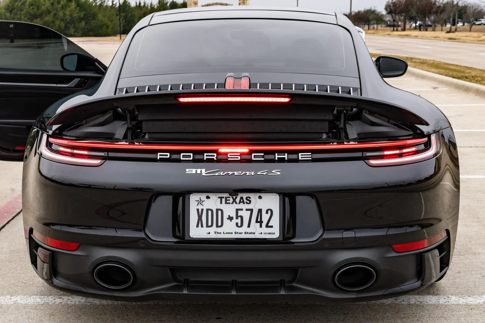 2020 Porsche 911 Carrera 4S Coupe - 443-hp Twin-Turbo Flat-6, AWD, Sport and Premium Packages