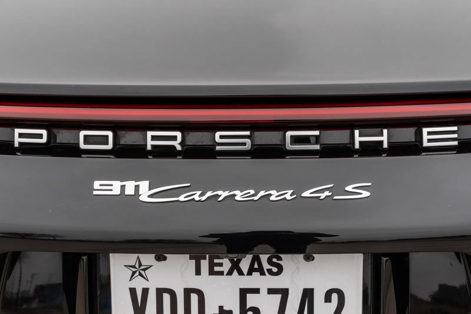 2020 Porsche 911 Carrera 4S Coupe - 443-hp Twin-Turbo Flat-6, AWD, Sport and Premium Packages
