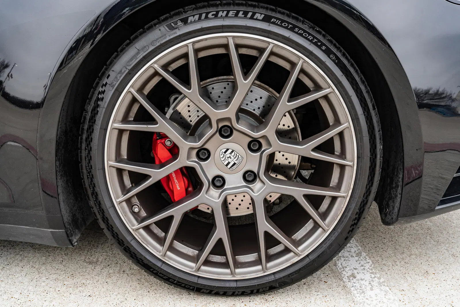 2020 Porsche 911 Carrera 4S Coupe - 443-hp Twin-Turbo Flat-6, AWD, Sport and Premium Packages