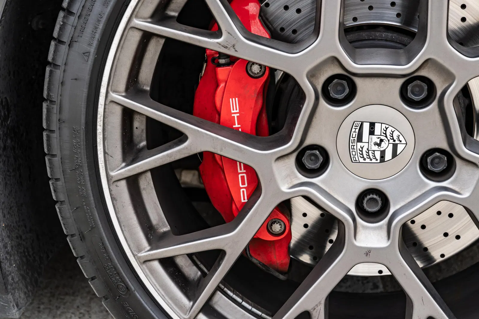 2020 Porsche 911 Carrera 4S Coupe - 443-hp Twin-Turbo Flat-6, AWD, Sport and Premium Packages