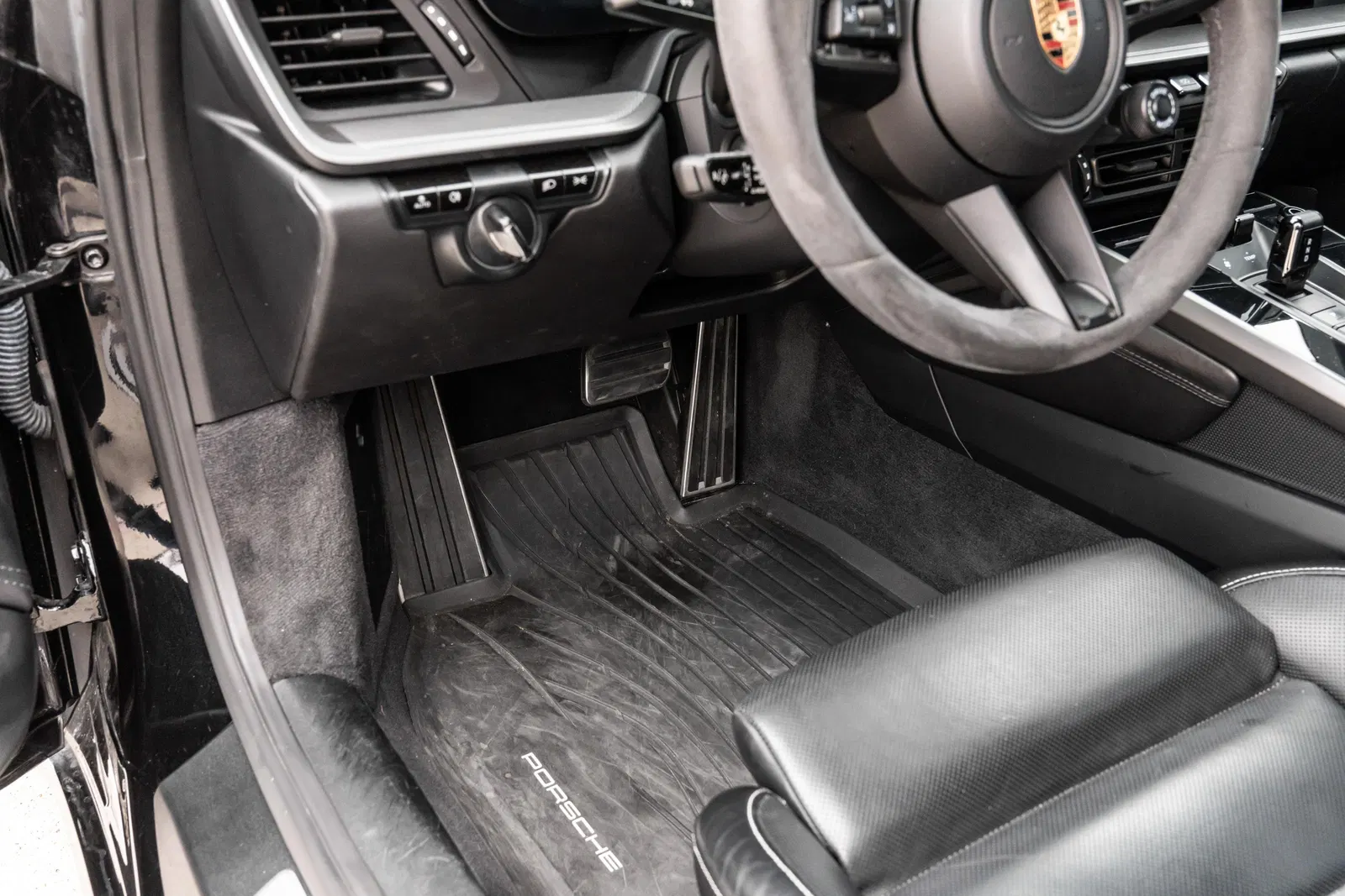 2020 Porsche 911 Carrera 4S Coupe - 443-hp Twin-Turbo Flat-6, AWD, Sport and Premium Packages