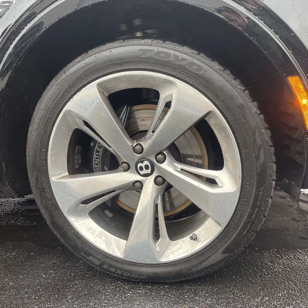 2017 Bentley Bentayga Base
