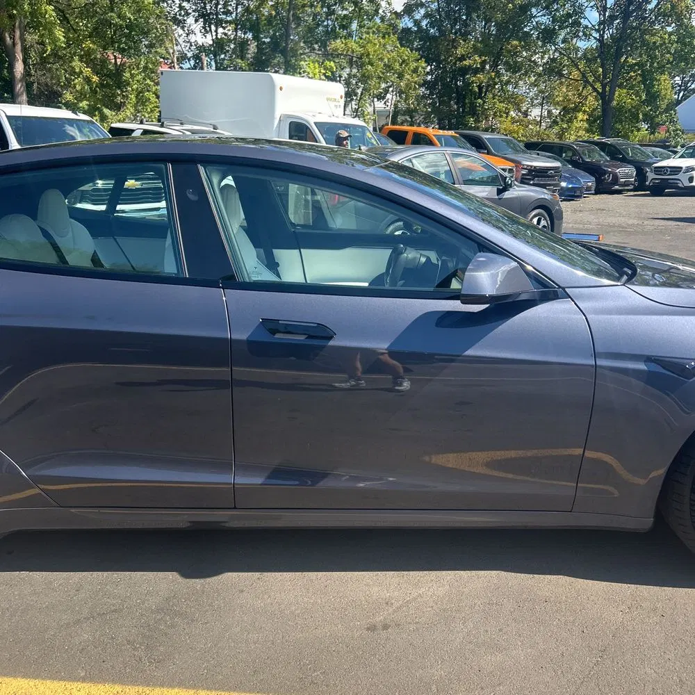 2021 Tesla Model S Plaid