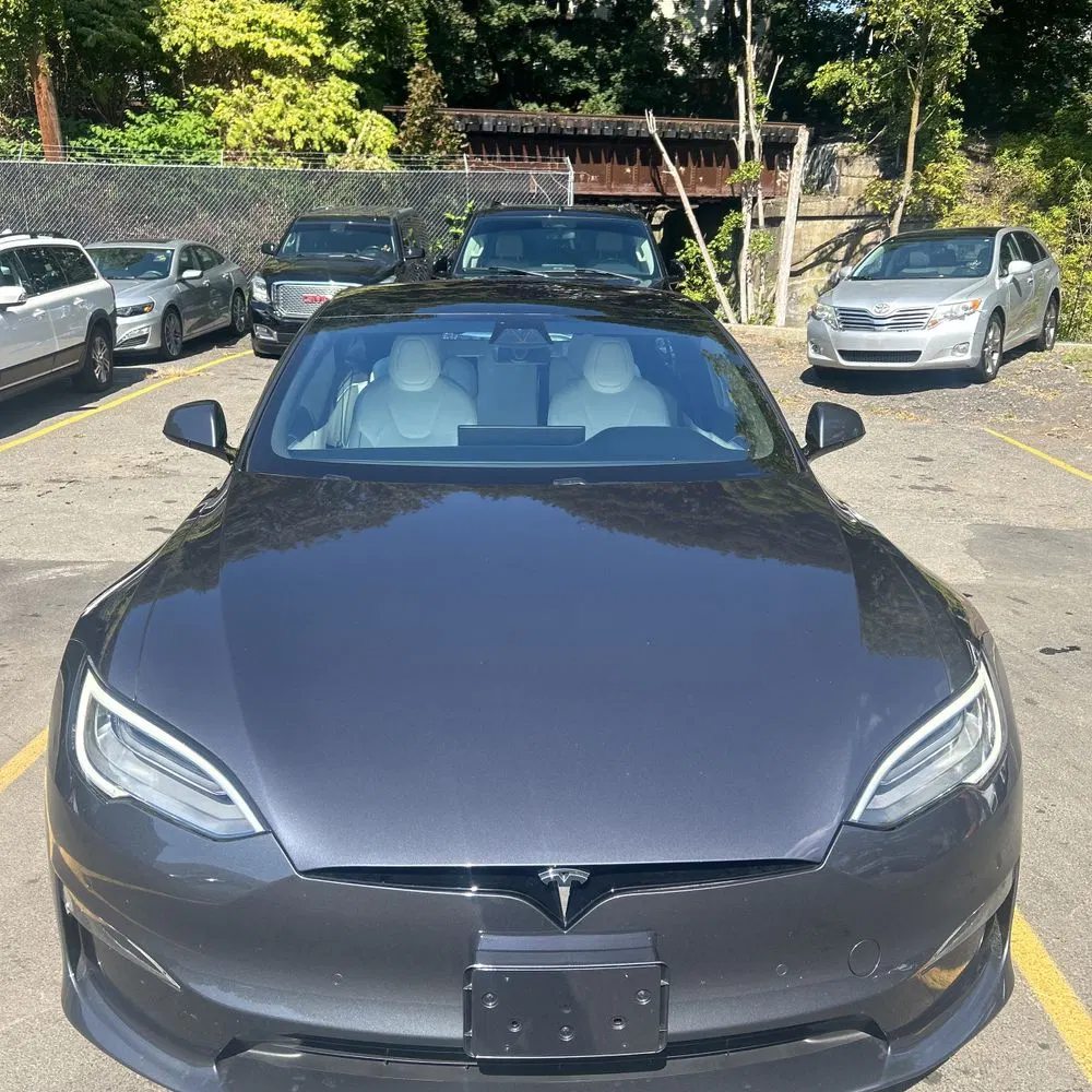 2021 Tesla Model S Plaid