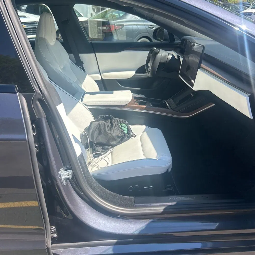 2021 Tesla Model S Plaid
