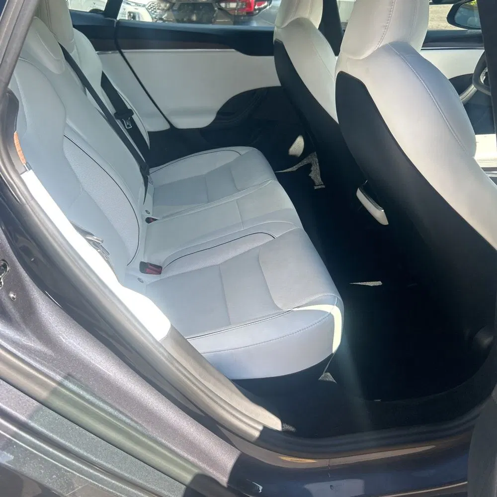 2021 Tesla Model S Plaid