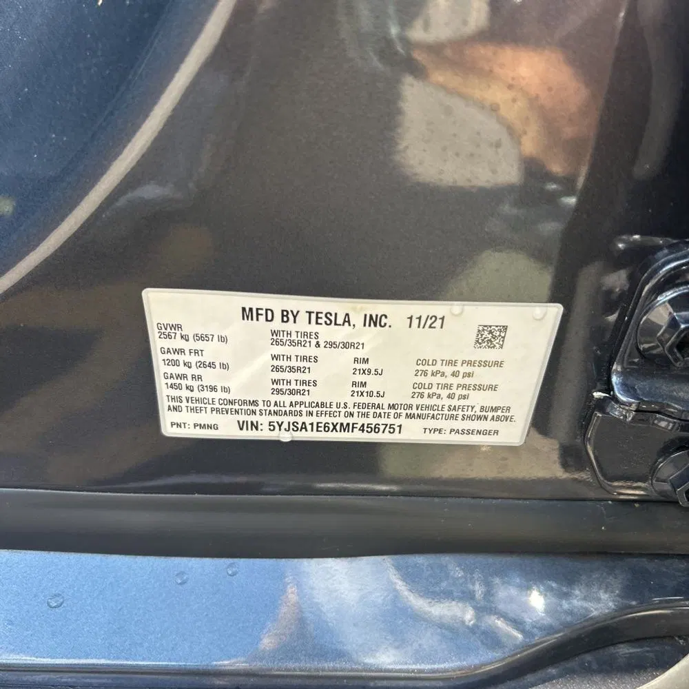 2021 Tesla Model S Plaid