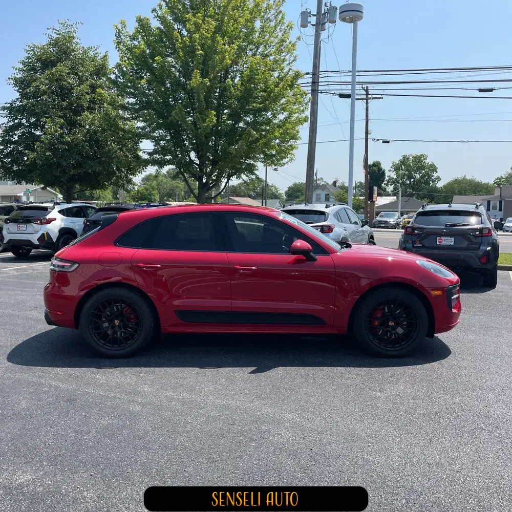 2021 Porsche Macan GTS