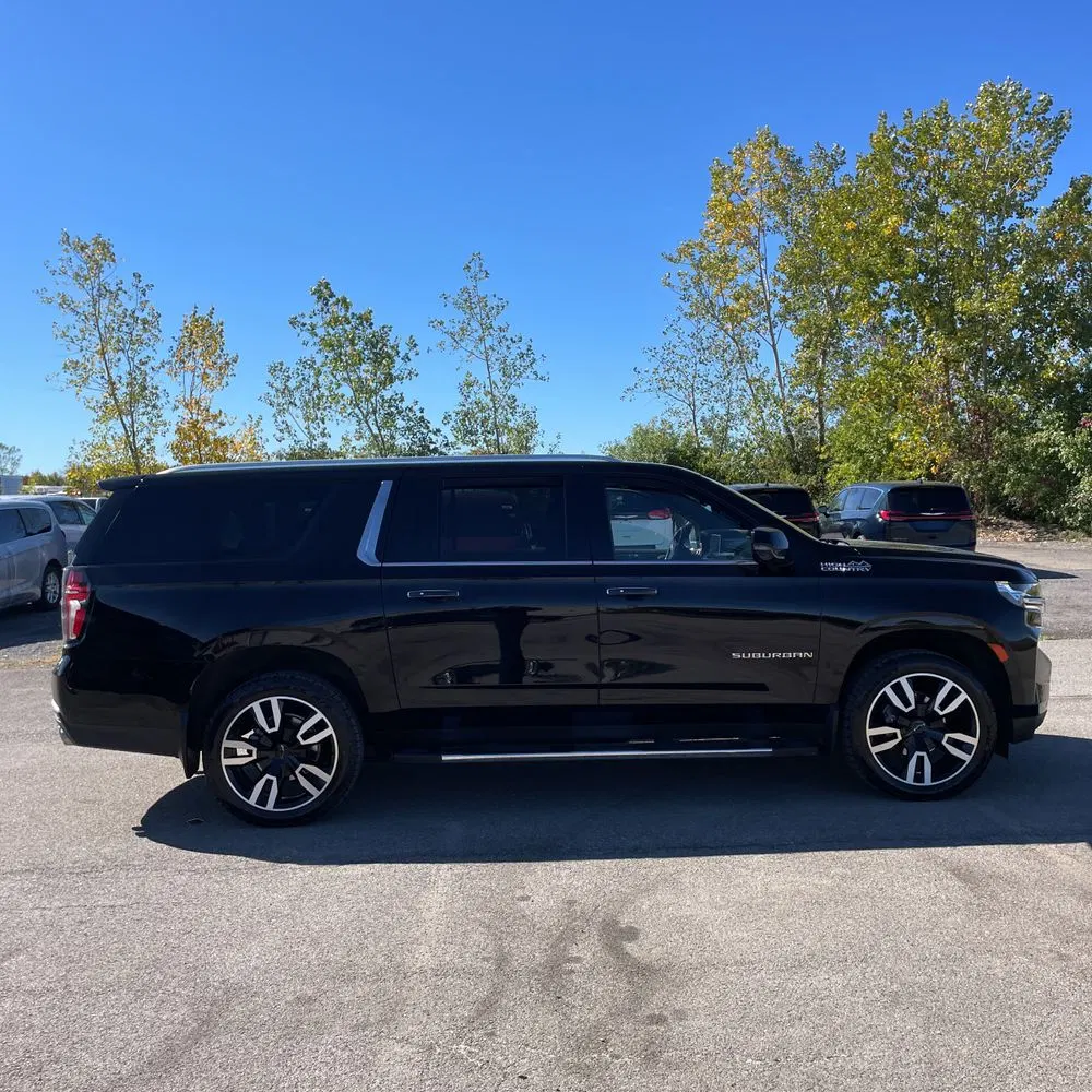 2022 Chevrolet Suburban 1500 High Country