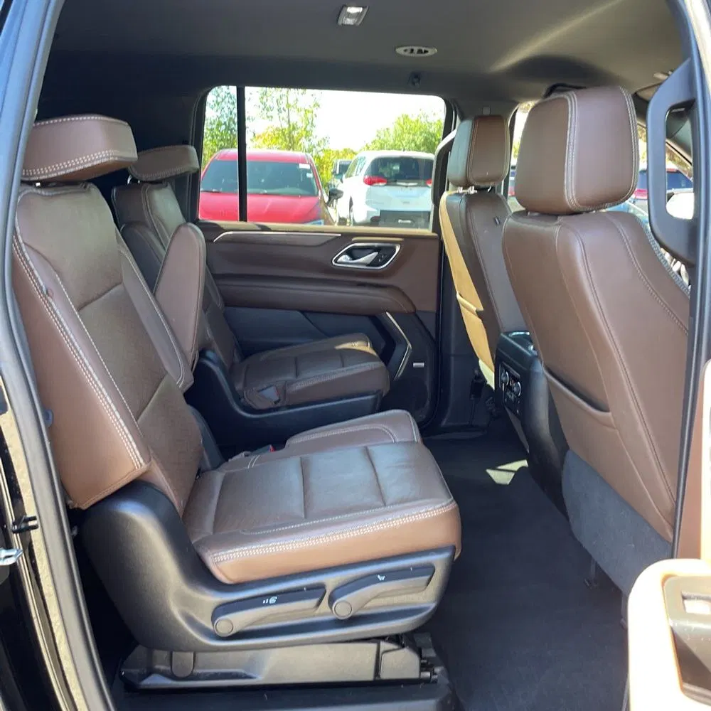 2022 Chevrolet Suburban 1500 High Country