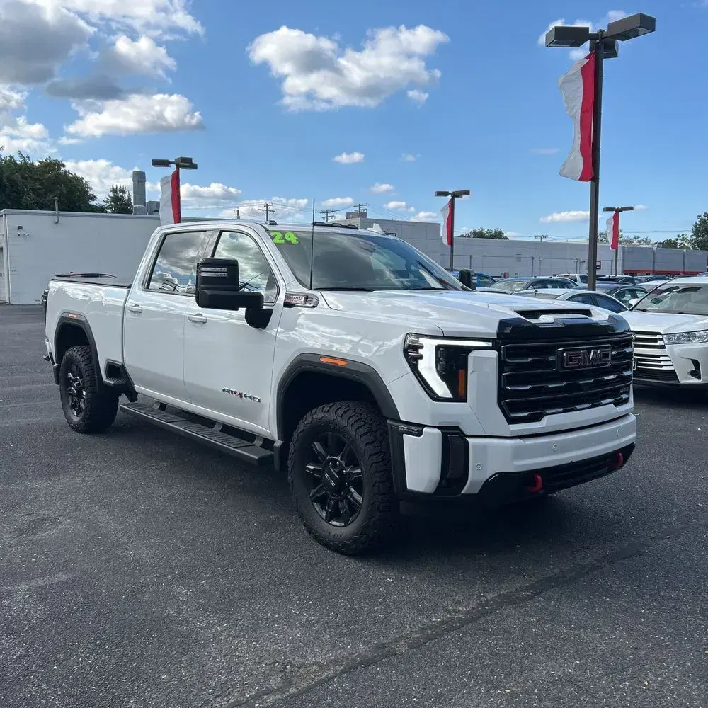2024 GMC Sierra 2500 AT4