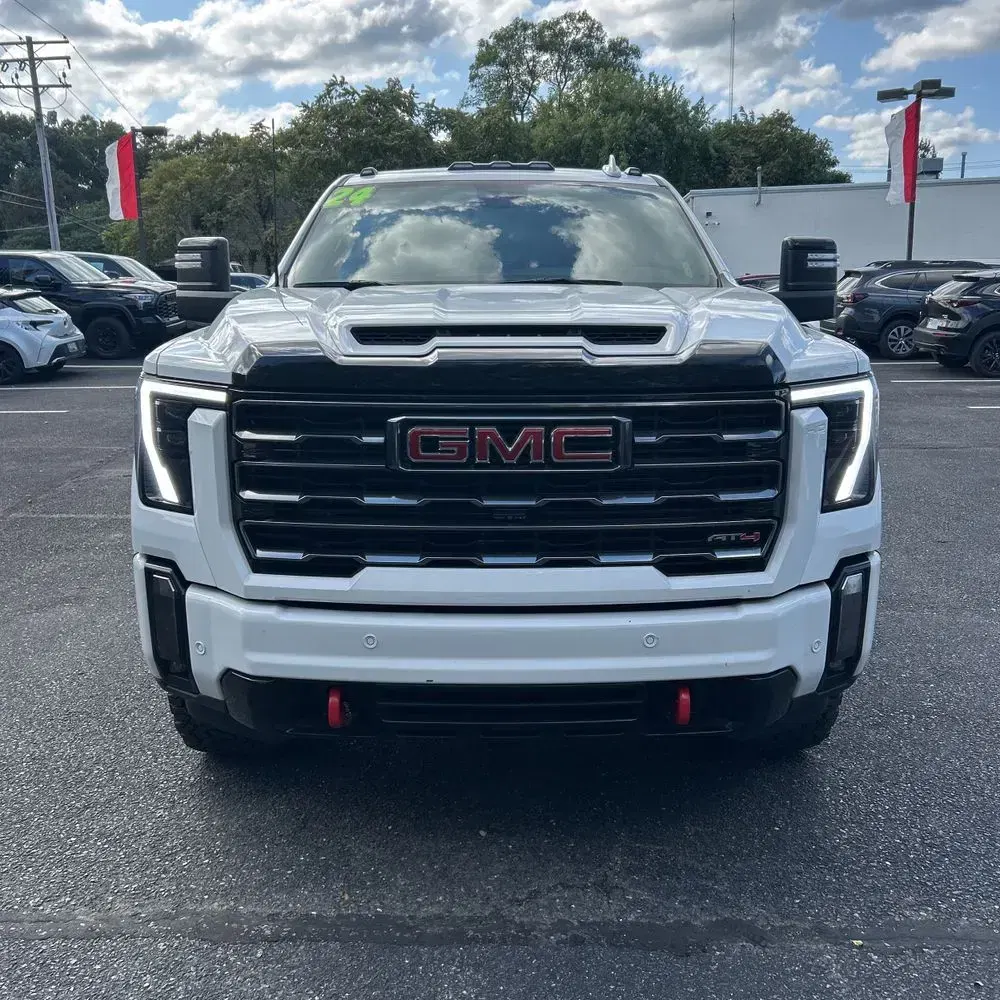 2024 GMC Sierra 2500 AT4