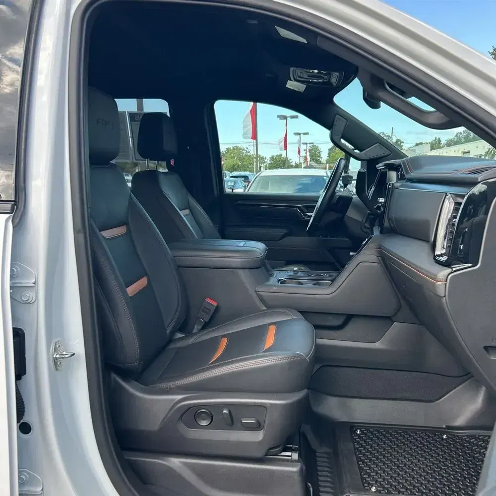 2024 GMC Sierra 2500 AT4