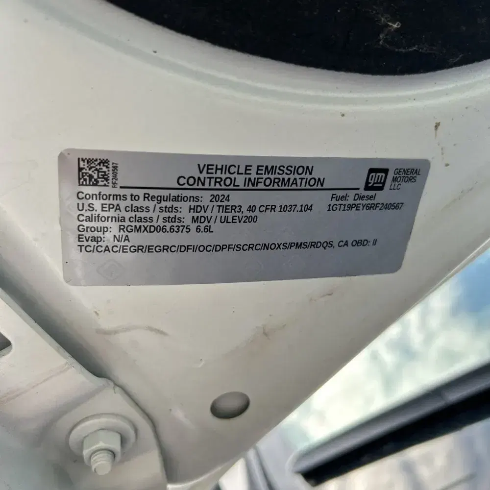 2024 GMC Sierra 2500 AT4