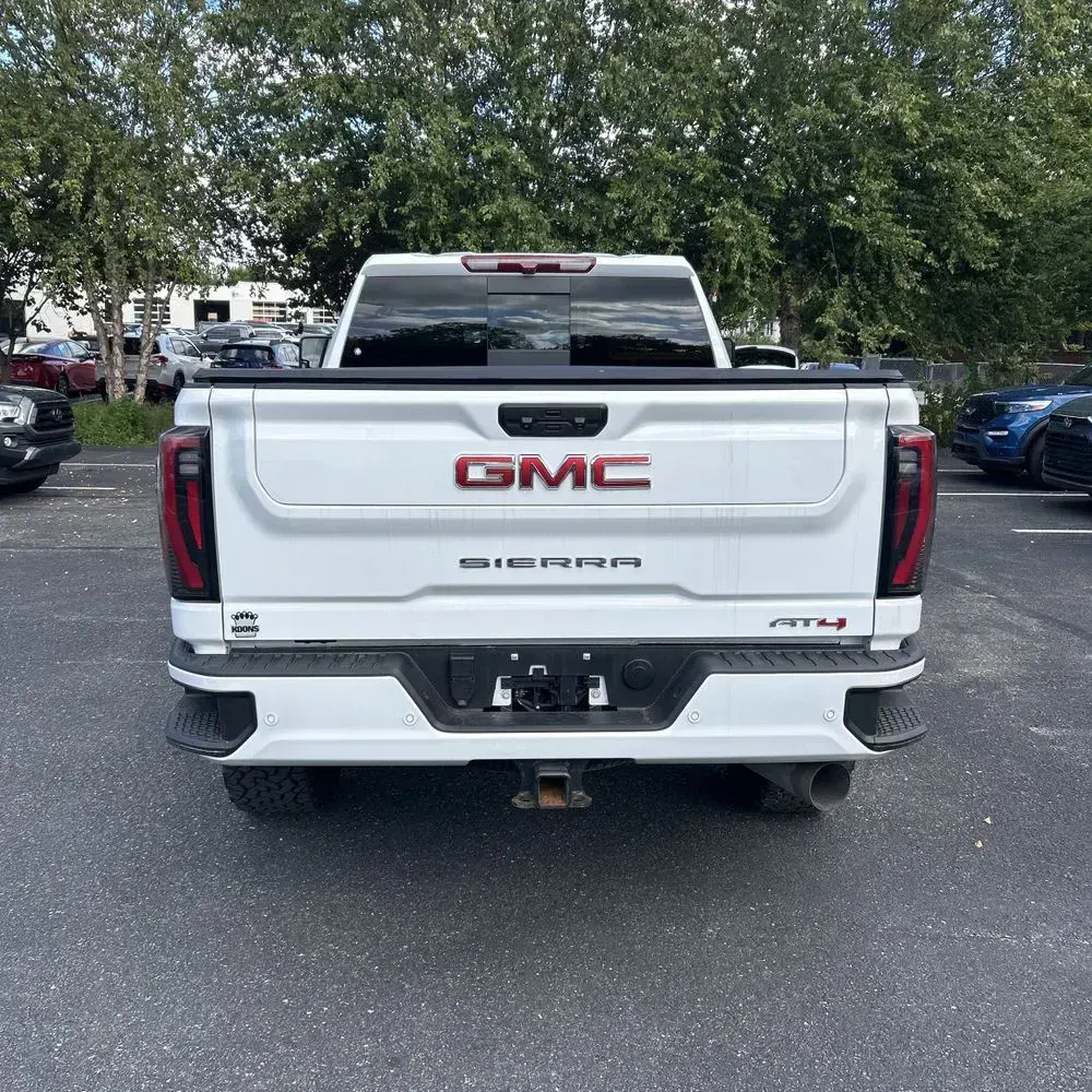 2024 GMC Sierra 2500 AT4