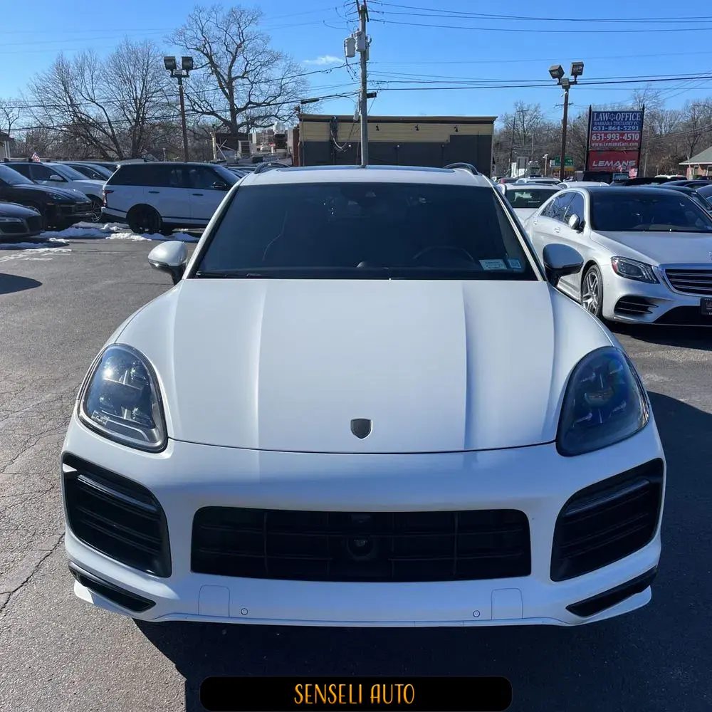 2022 Porsche Cayenne GTS