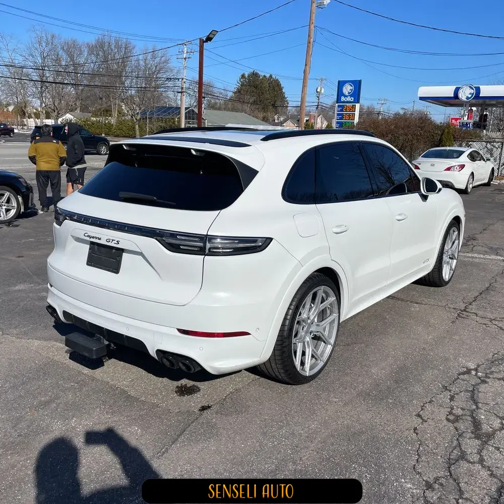 2022 Porsche Cayenne GTS