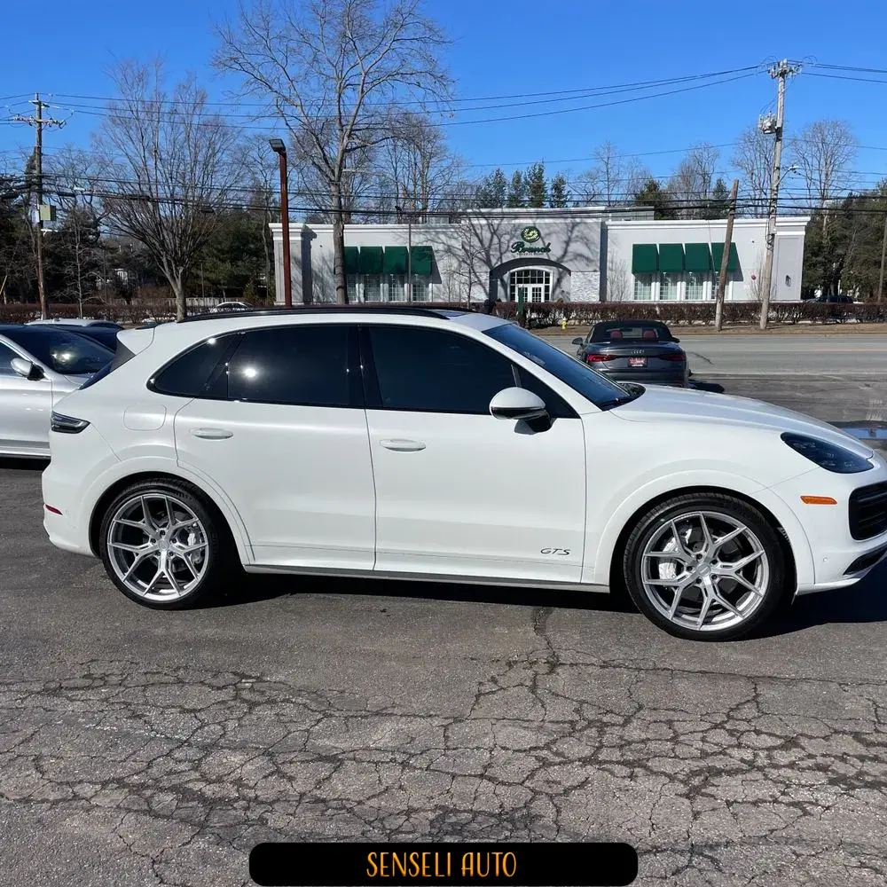 2022 Porsche Cayenne GTS