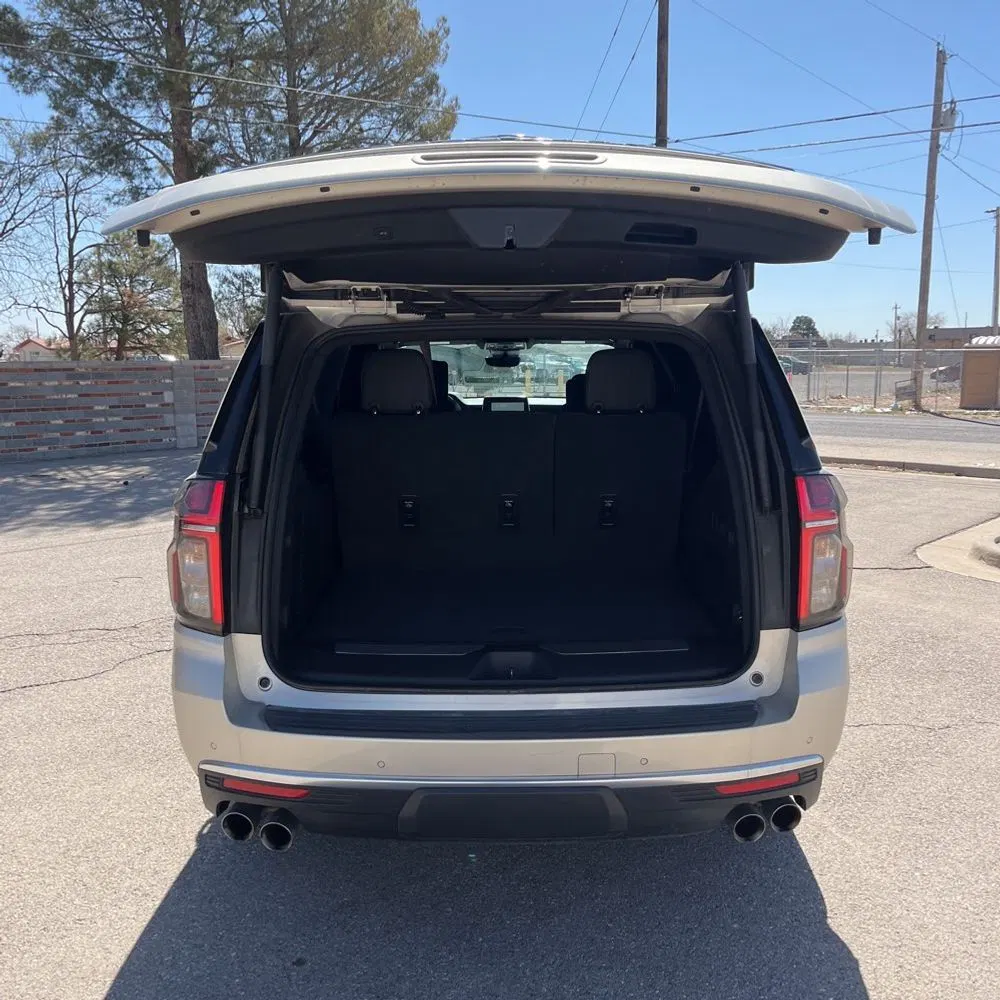 2024 Chevrolet Suburban High Country