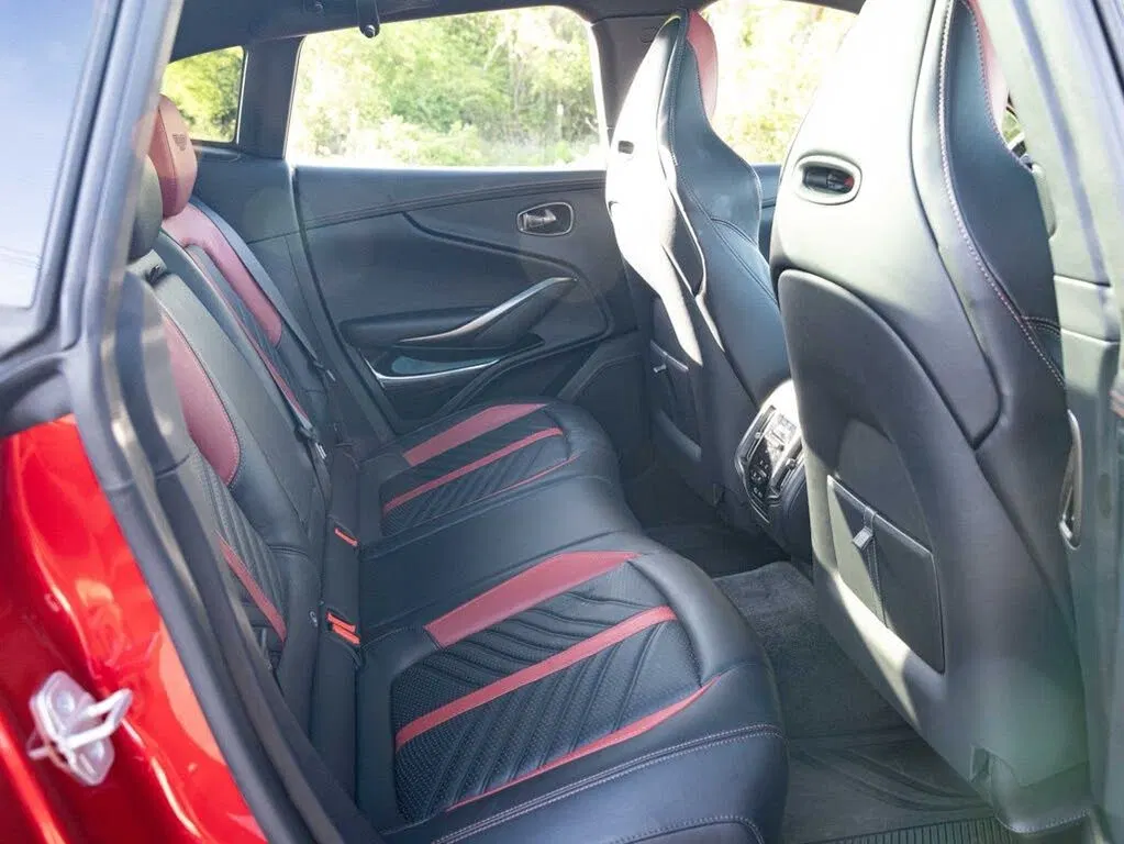2024 Aston Martin DBX 707 AWD