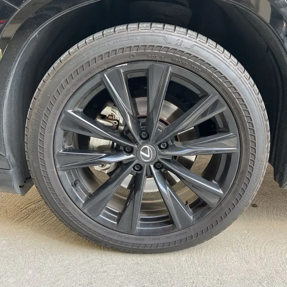 2024 Lexus NX 450h+ F SPORT Handling