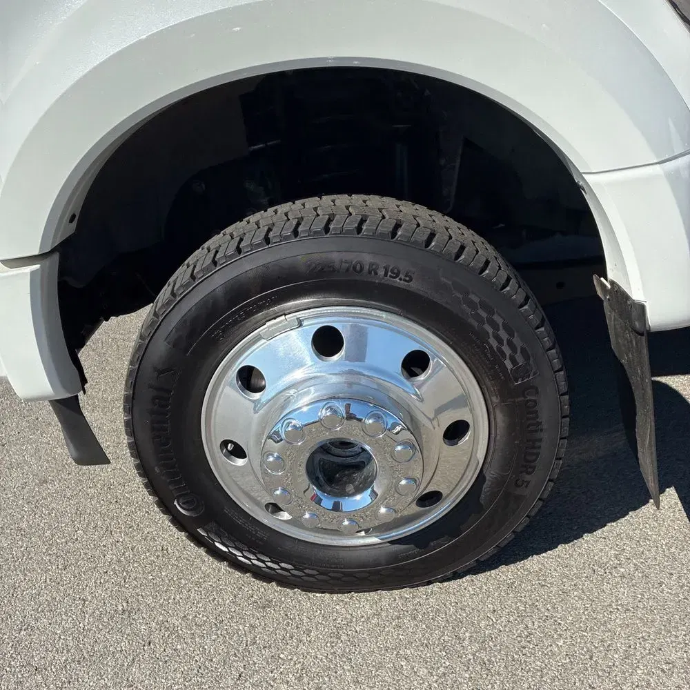 2022 Ford F-450 Super Duty Platinum