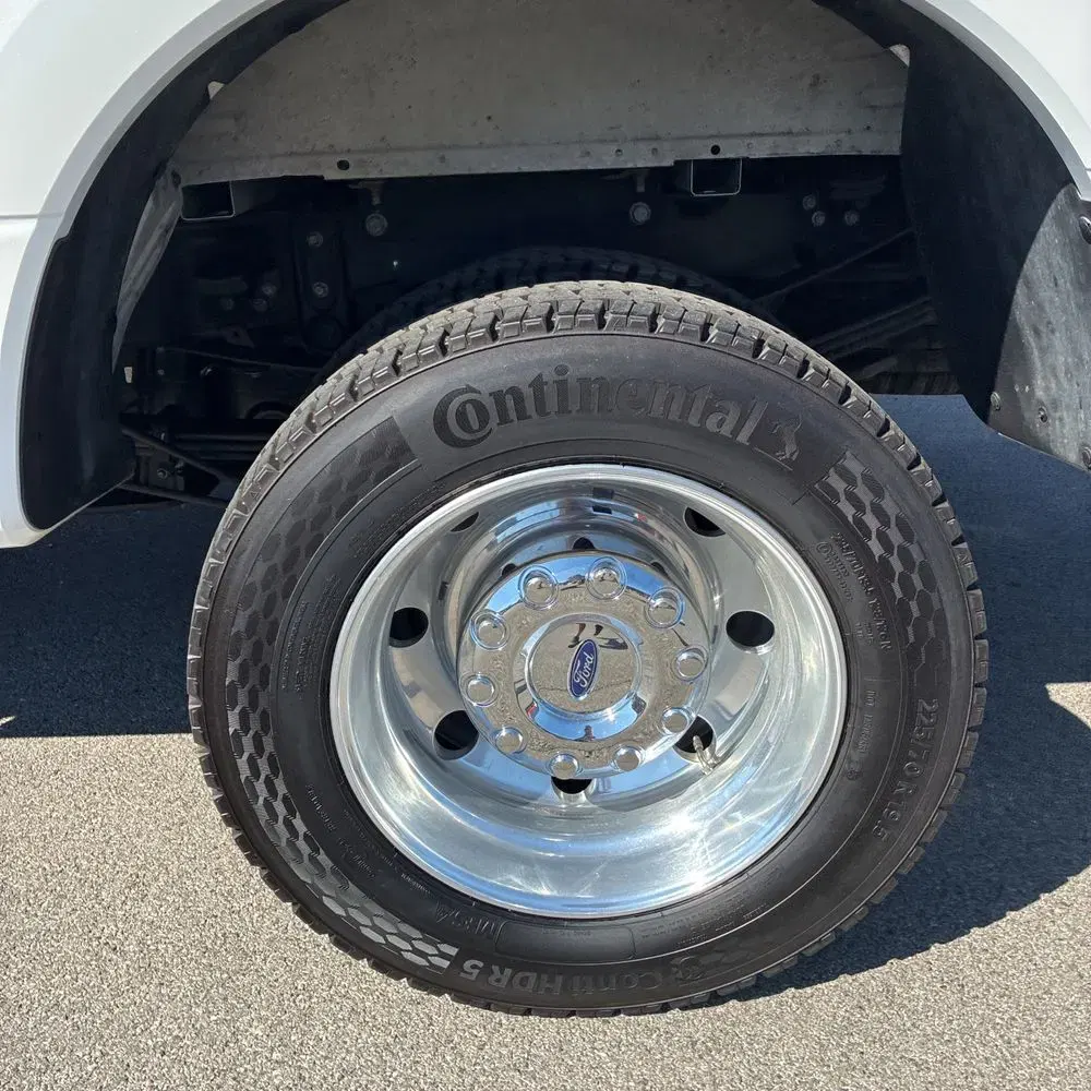 2022 Ford F-450 Super Duty Platinum