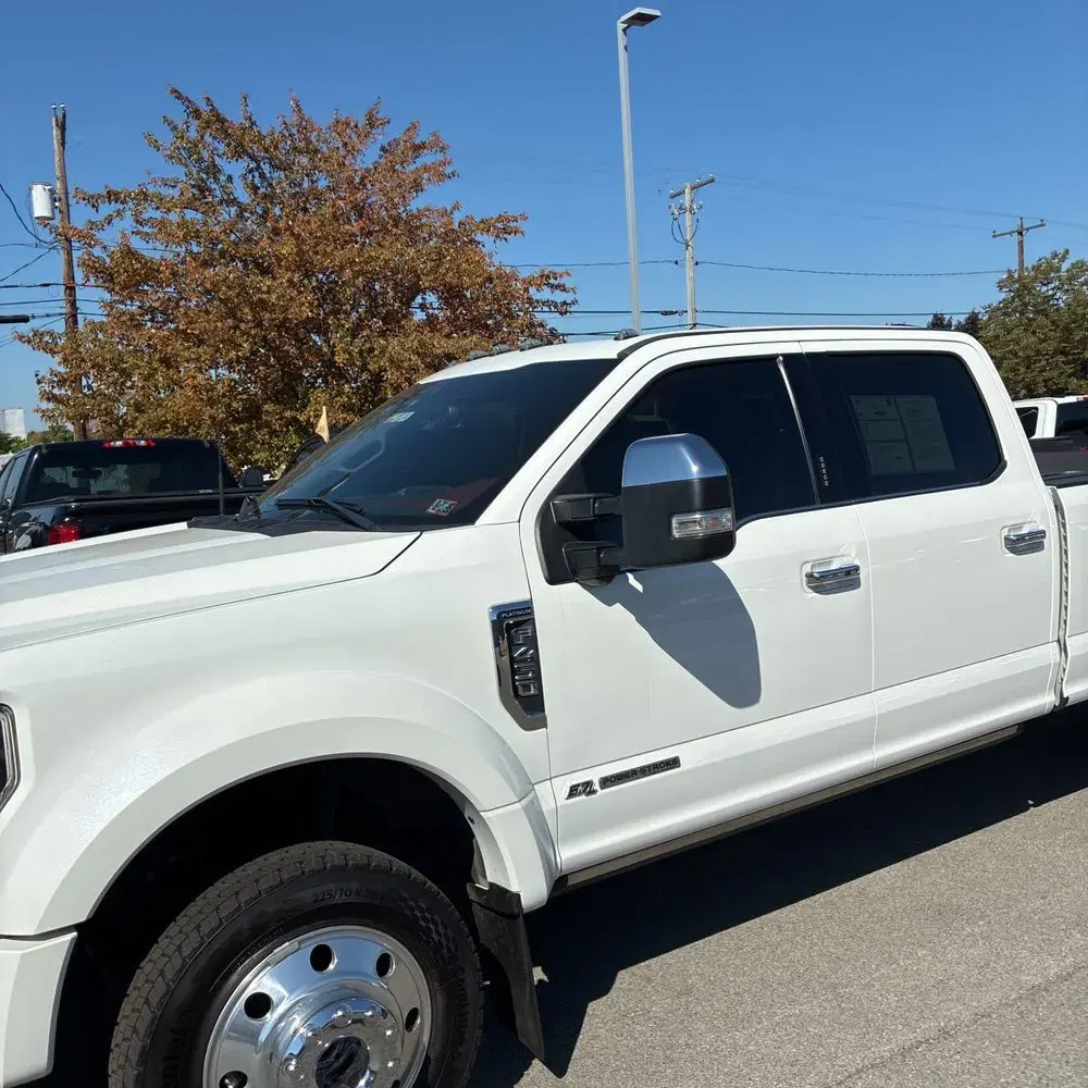 2022 Ford F-450 Super Duty Platinum