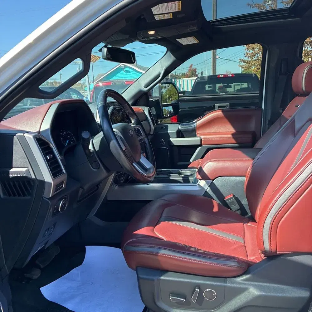 2022 Ford F-450 Super Duty Platinum