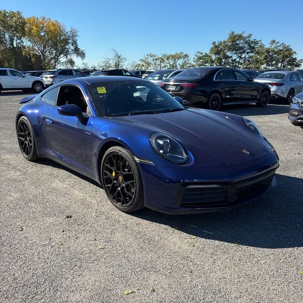 2020 Porsche 911 Carrera