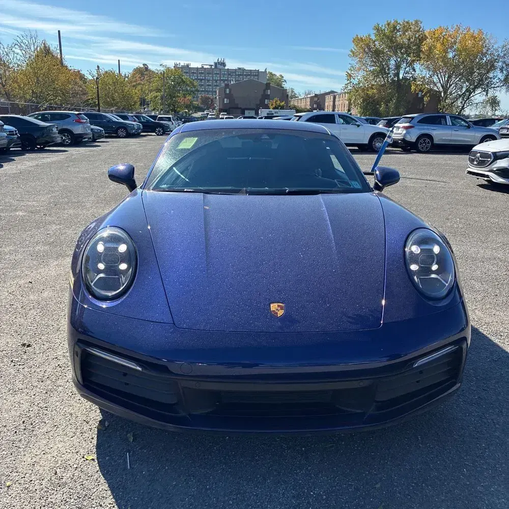 2020 Porsche 911 Carrera