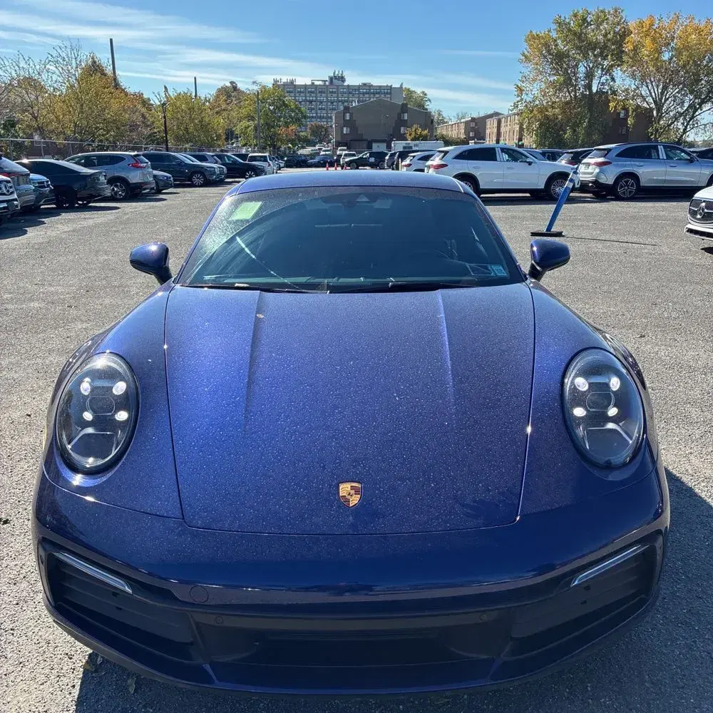2020 Porsche 911 Carrera
