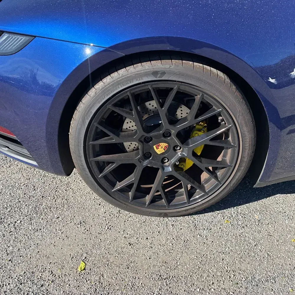 2020 Porsche 911 Carrera