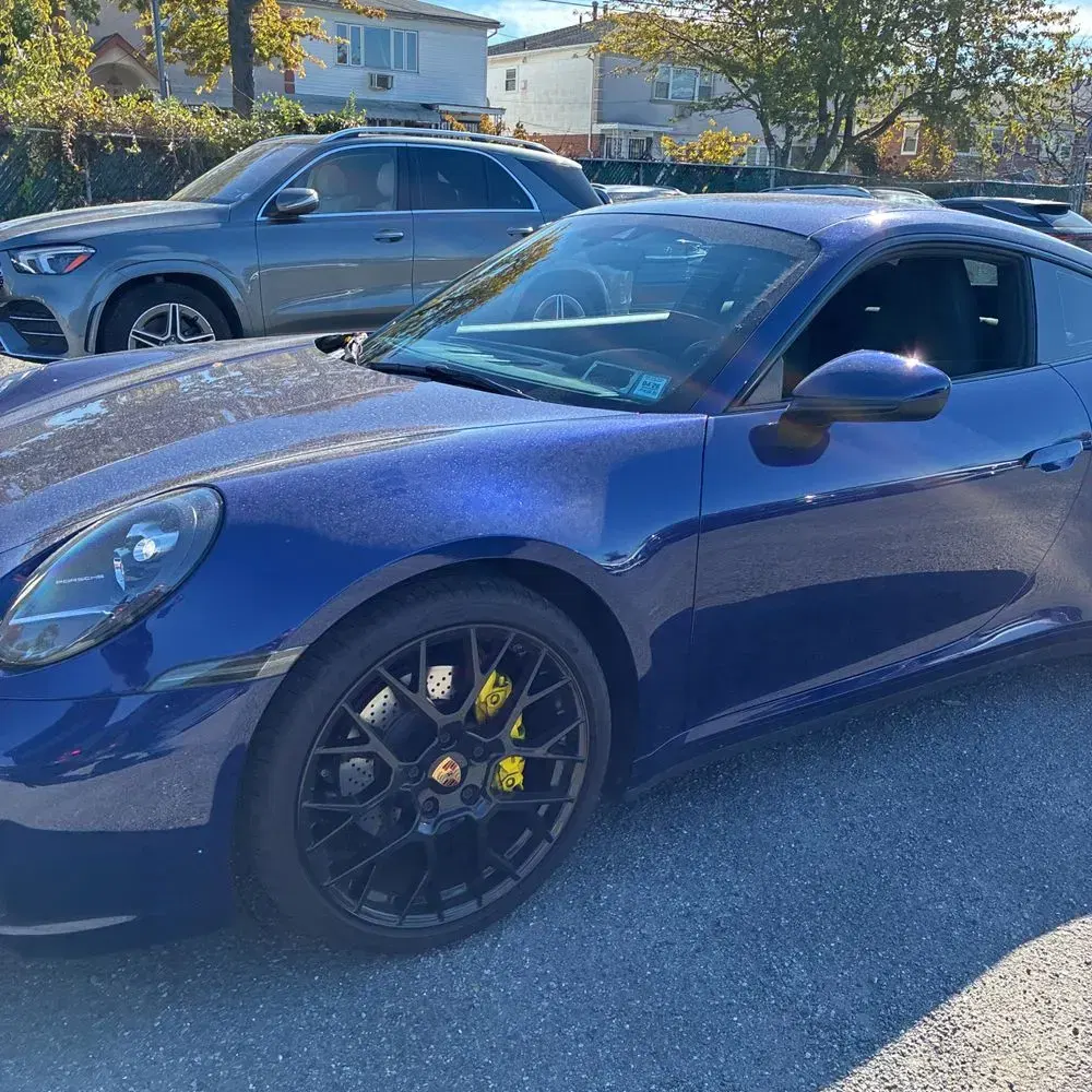 2020 Porsche 911 Carrera