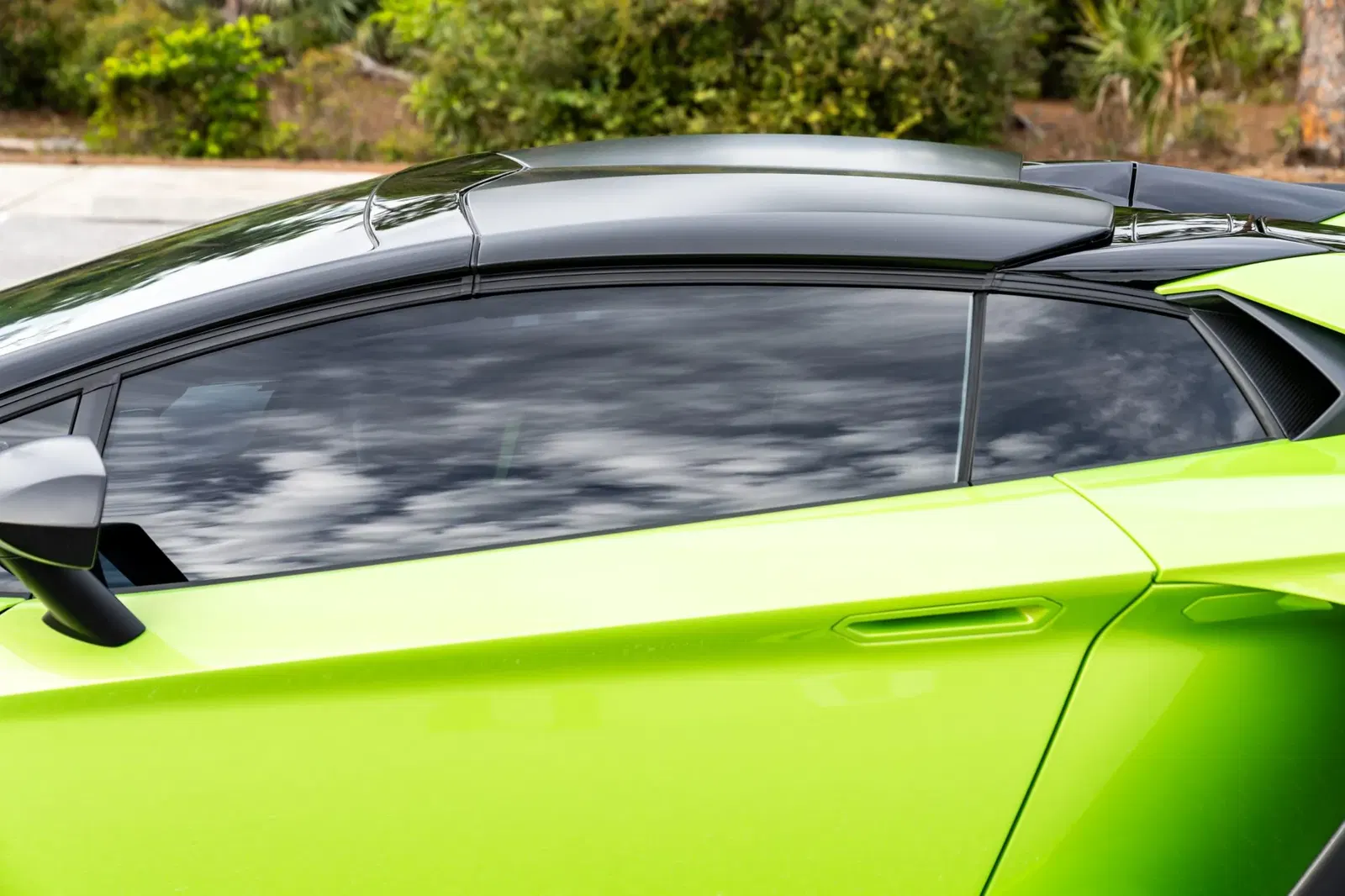 2017 Lamborghini Aventador LP750-4 SV Roadster