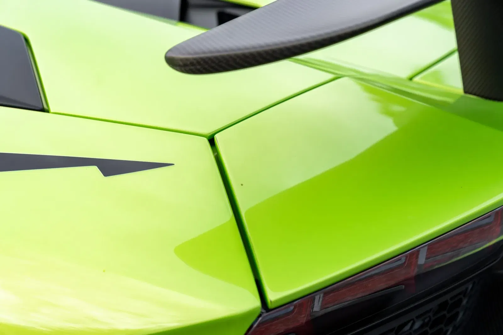 2017 Lamborghini Aventador LP750-4 SV Roadster