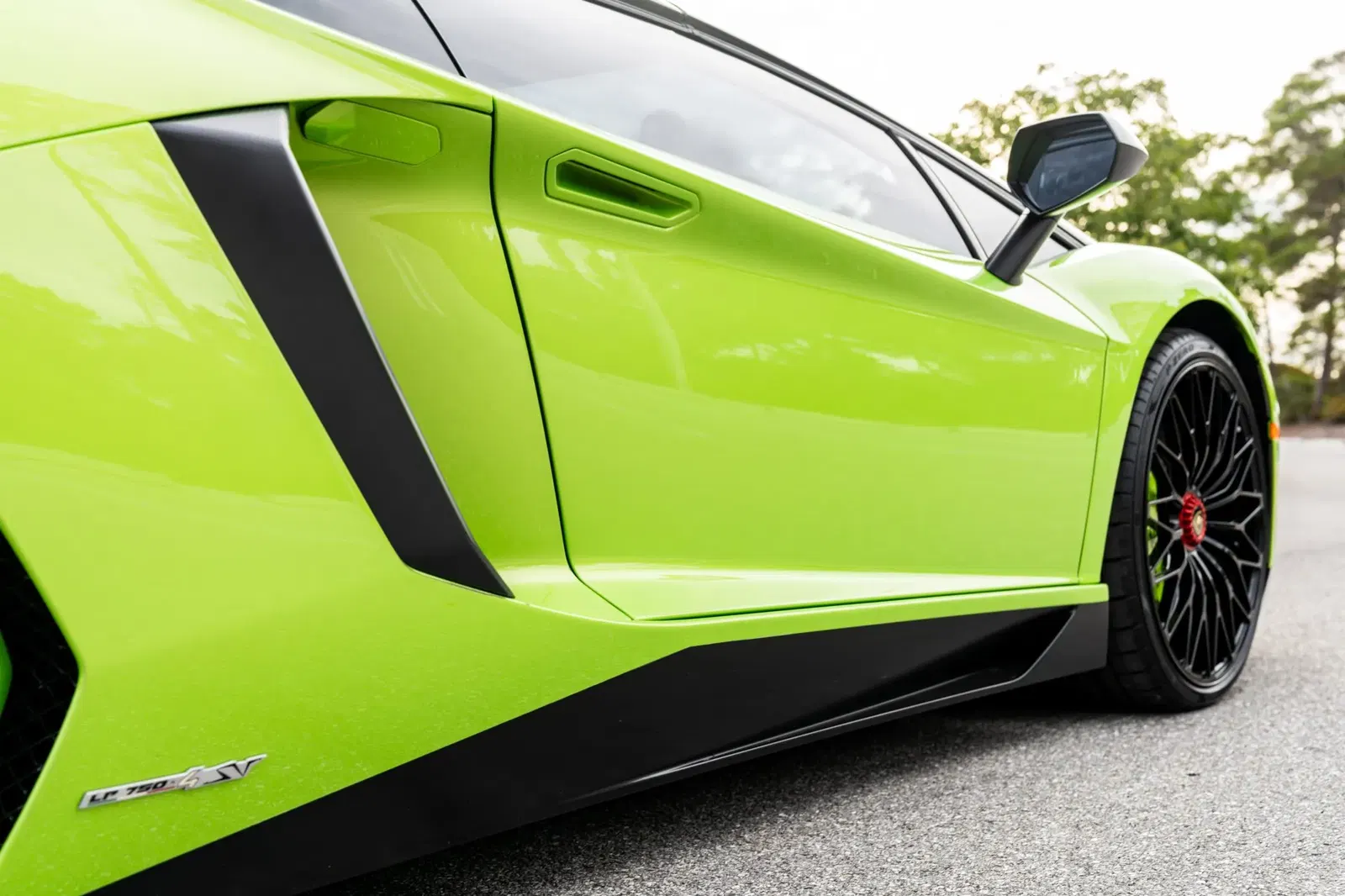 2017 Lamborghini Aventador LP750-4 SV Roadster