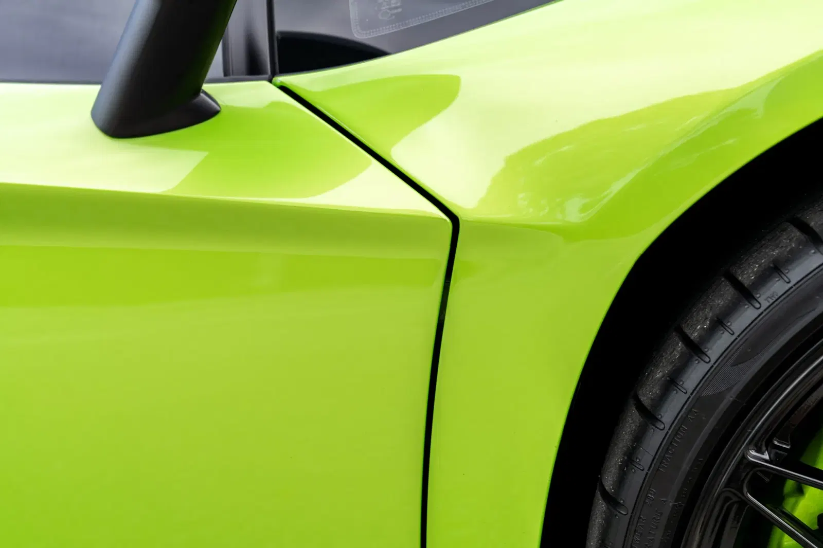 2017 Lamborghini Aventador LP750-4 SV Roadster