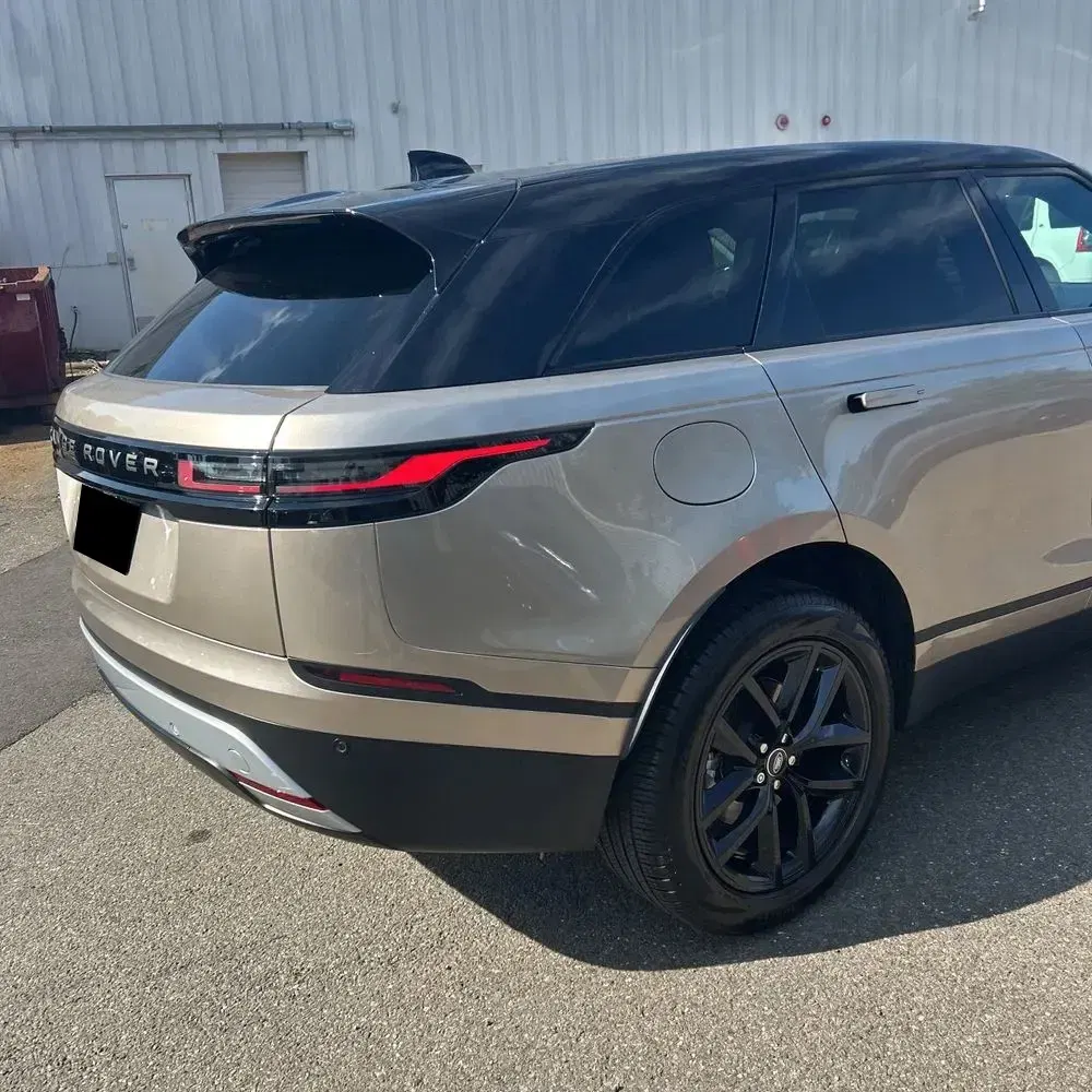 2026 Land Rover Velar  P250