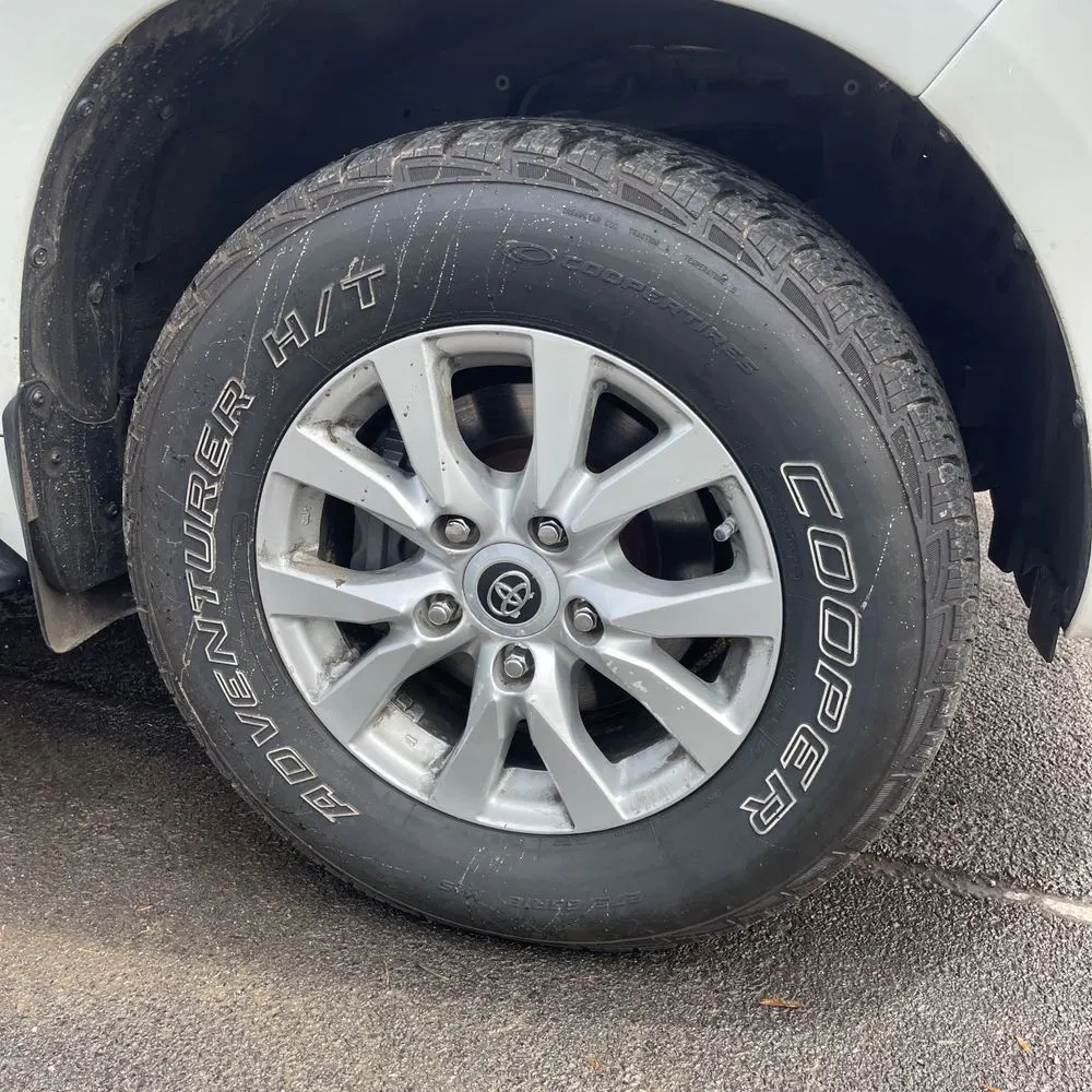 2017 Toyota Land Cruiser Base