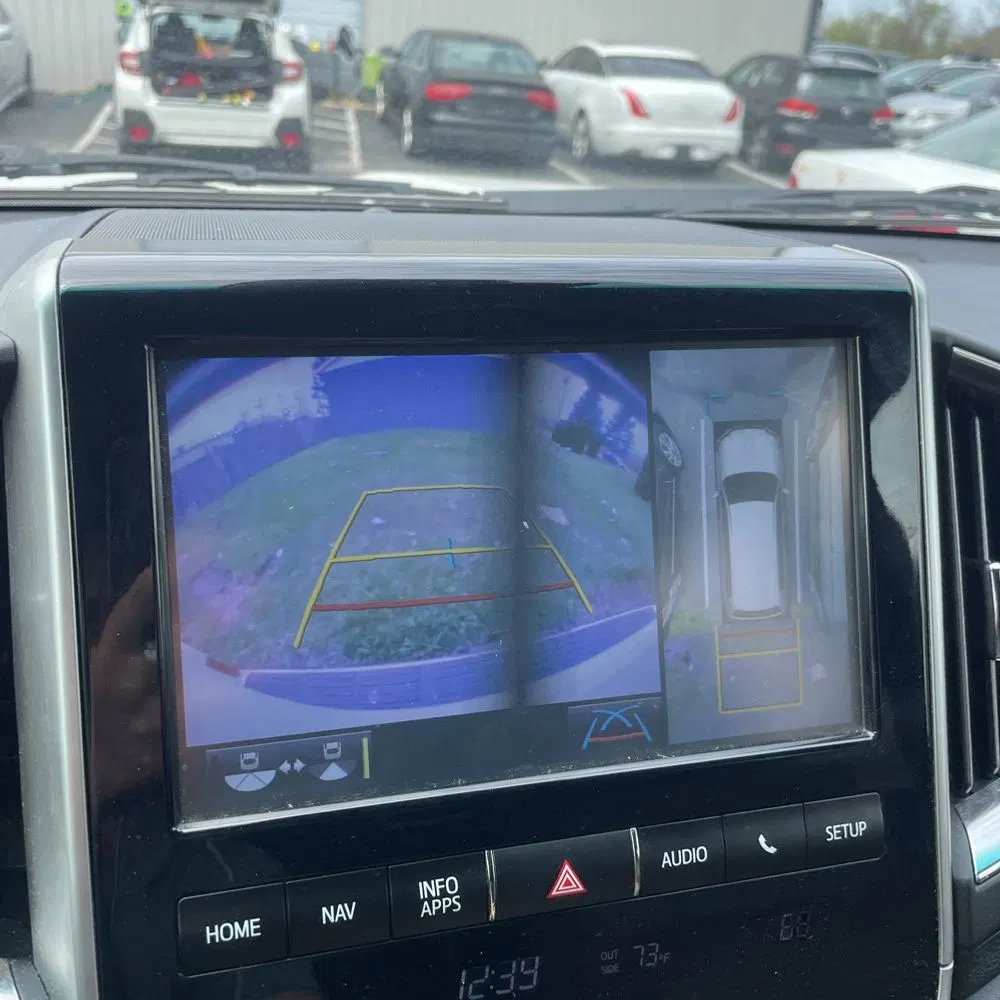2017 Toyota Land Cruiser Base