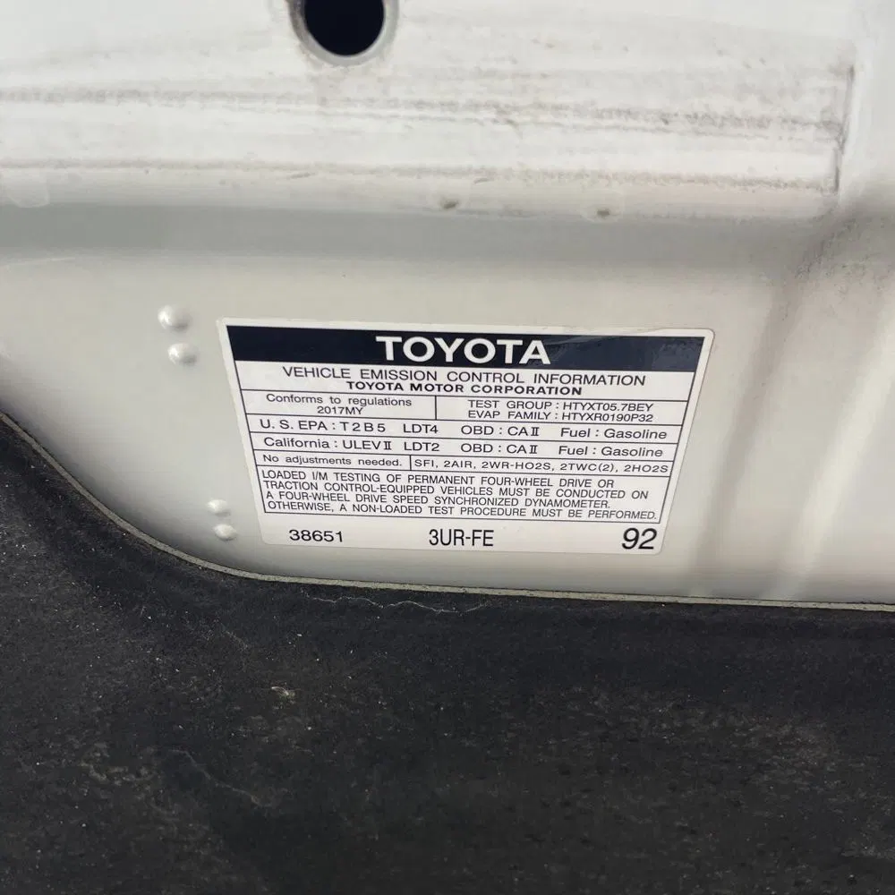 2017 Toyota Land Cruiser Base
