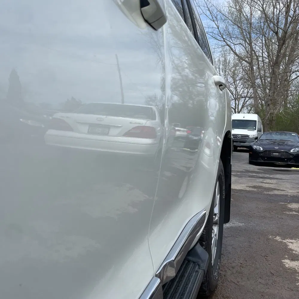 2017 Toyota Land Cruiser Base
