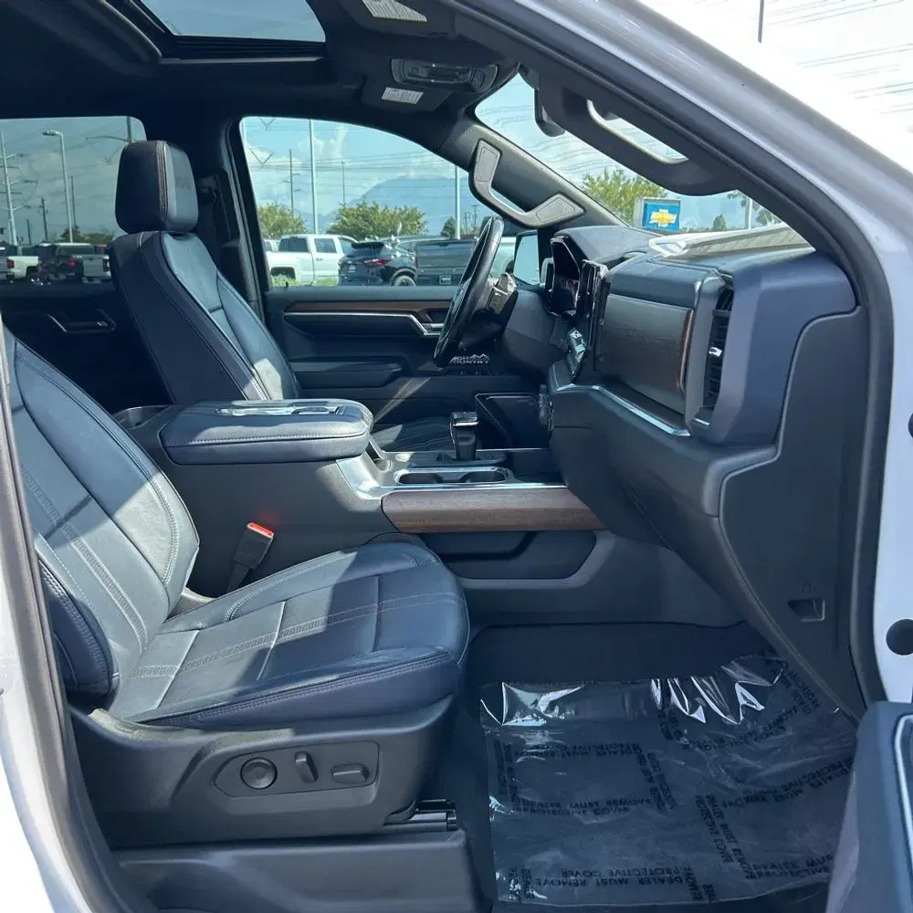 2022 Chevrolet Silverado 1500 High Country
