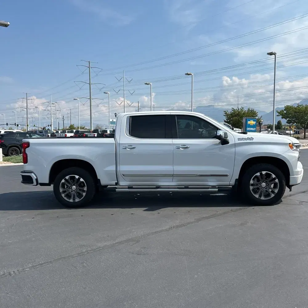 2022 Chevrolet Silverado 1500 High Country