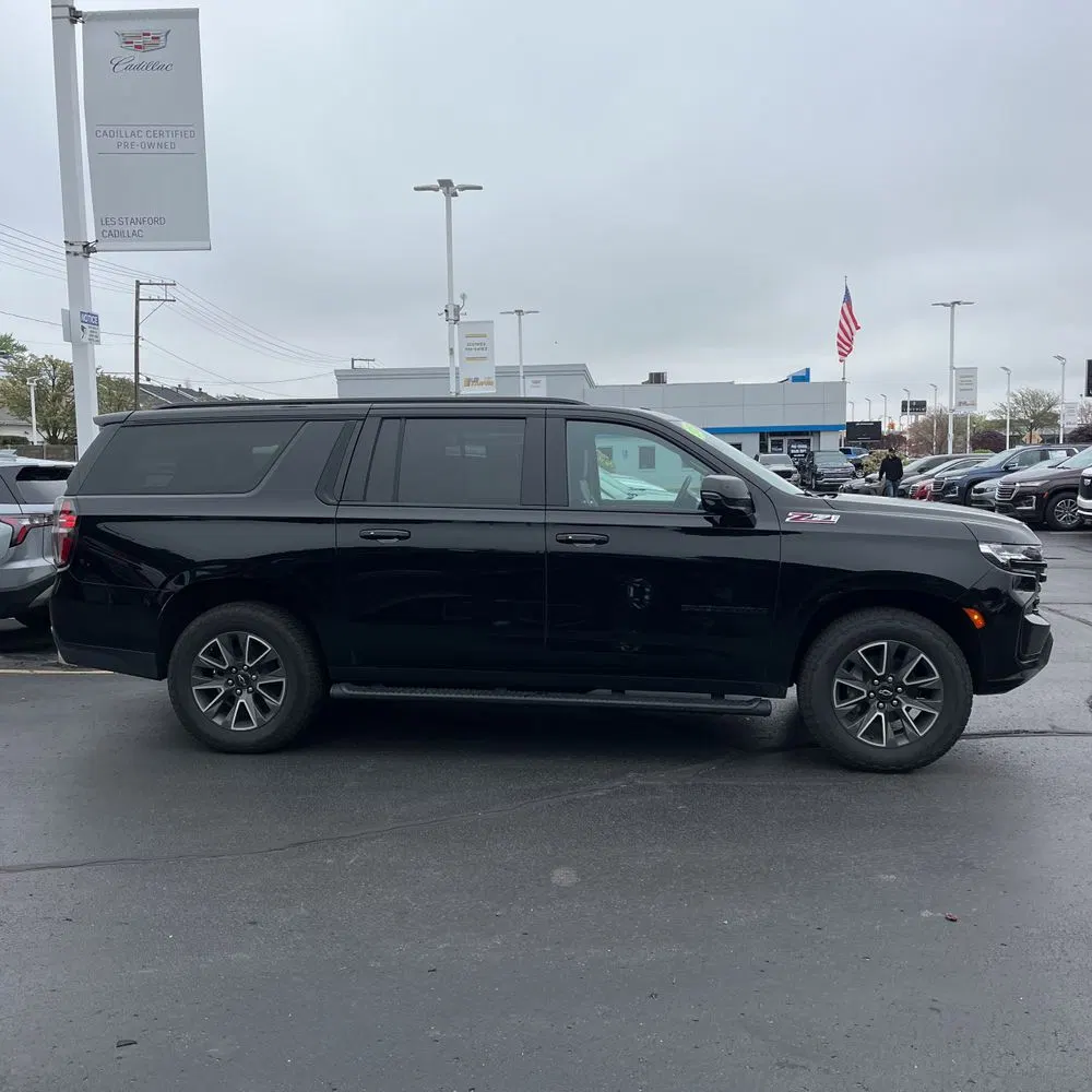 2023 Chevrolet Suburban Z71
