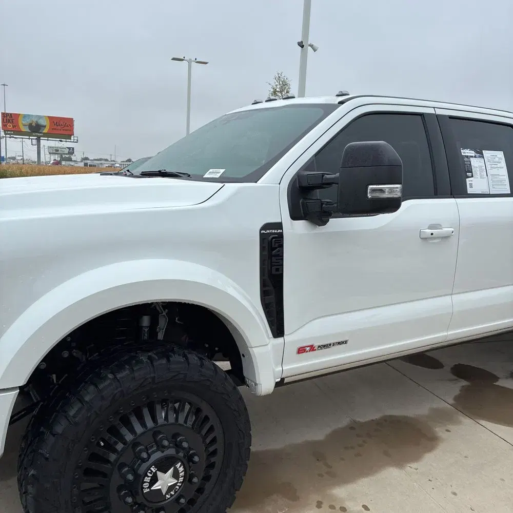 2025 Ford F450SD Platinum